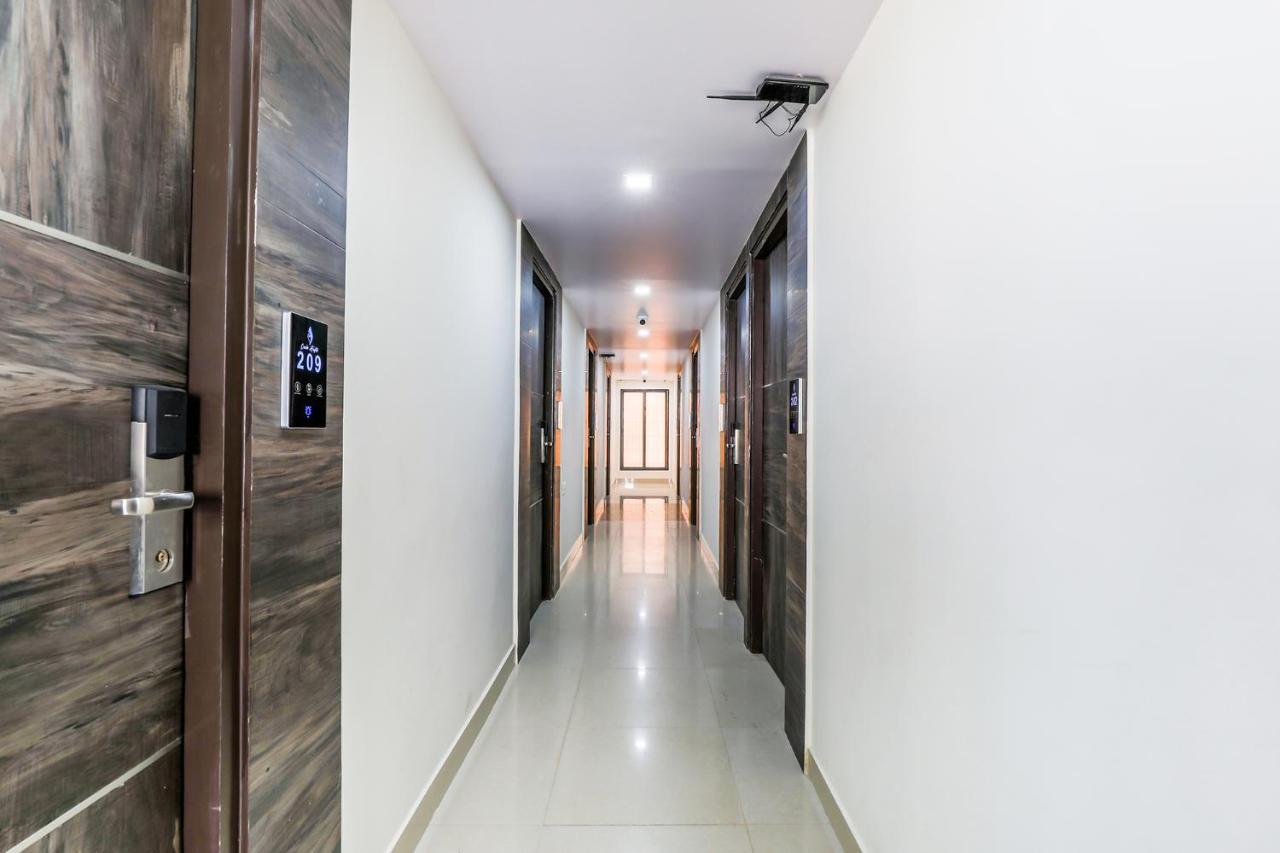 Fabhotel Crown Heights - Nr Koramangala Club Бангалор Екстериор снимка